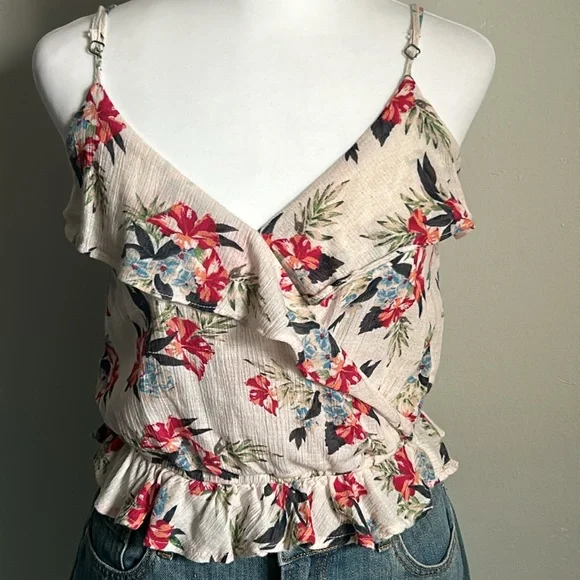 Collection of Juniors Style Crop Tanks Lottie Moss Hollister Me to We and More - Picture 4 of 15